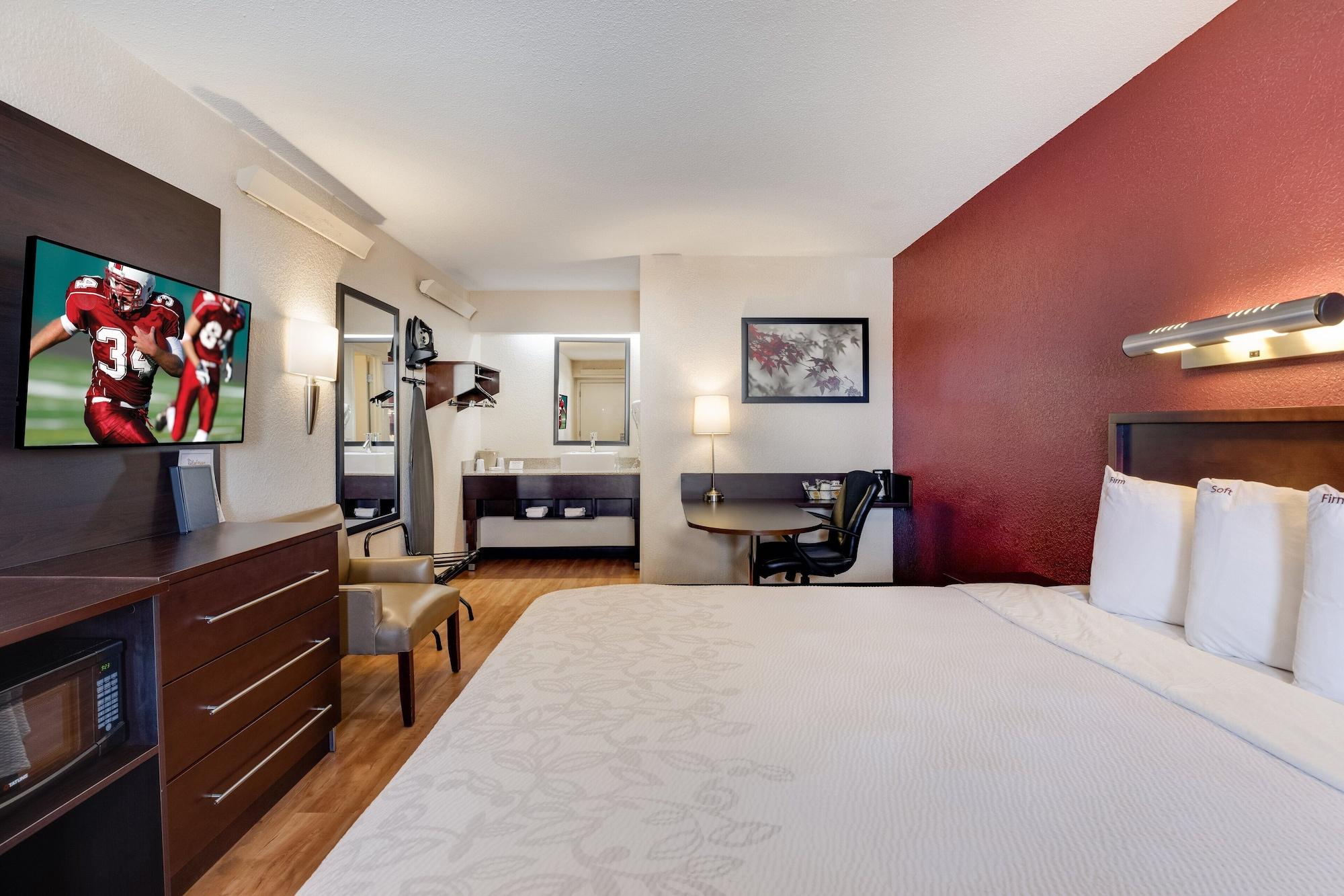 Hotel Super 8 By Wyndham Deerfield - Northbrook Esterno foto