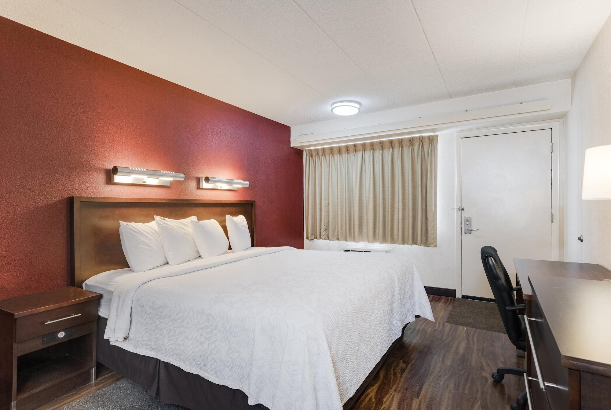 Hotel Super 8 By Wyndham Deerfield - Northbrook Esterno foto