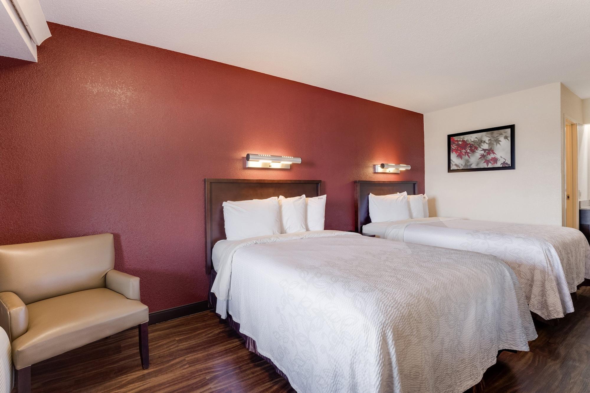Hotel Super 8 By Wyndham Deerfield - Northbrook Esterno foto