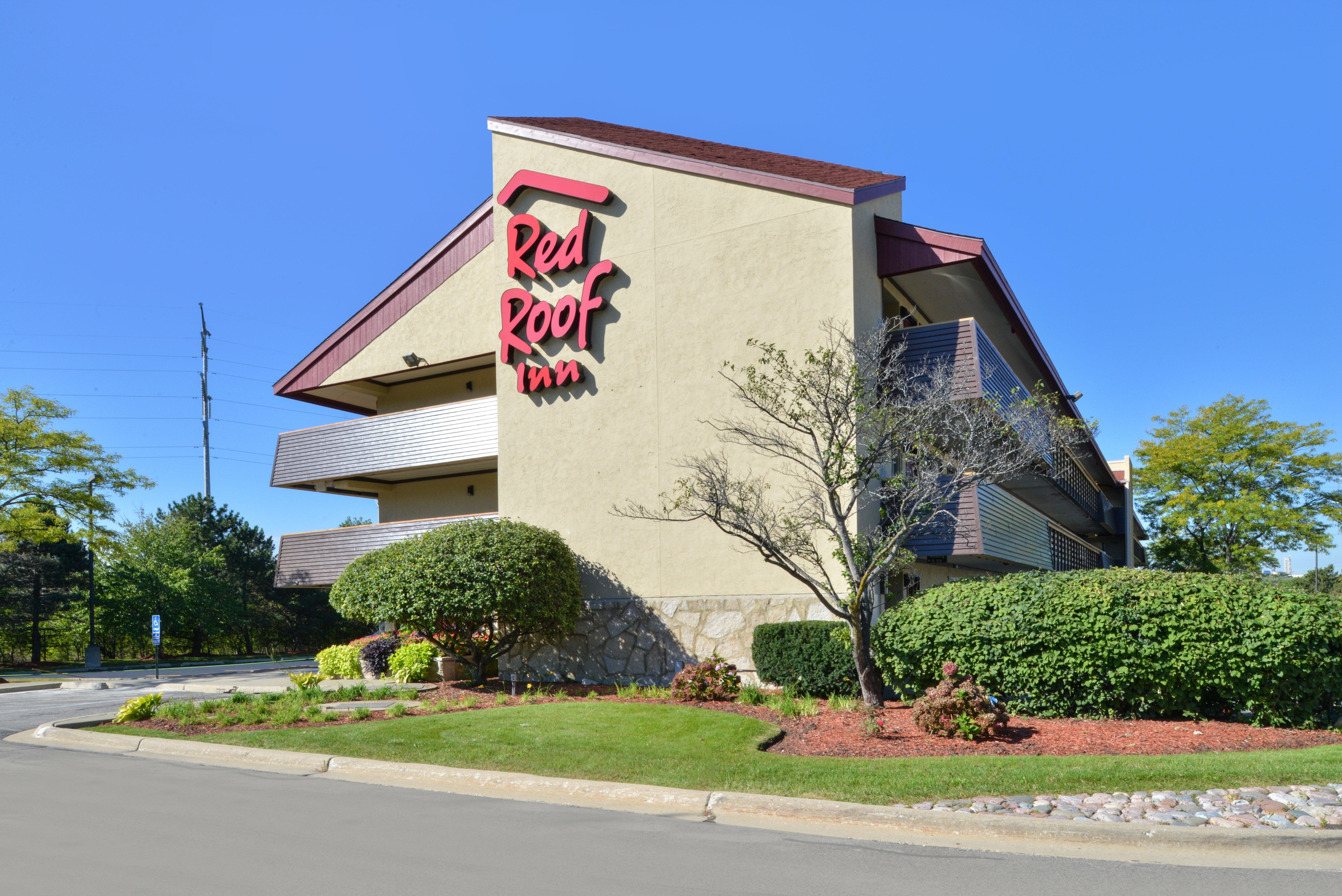 Hotel Super 8 By Wyndham Deerfield - Northbrook Esterno foto