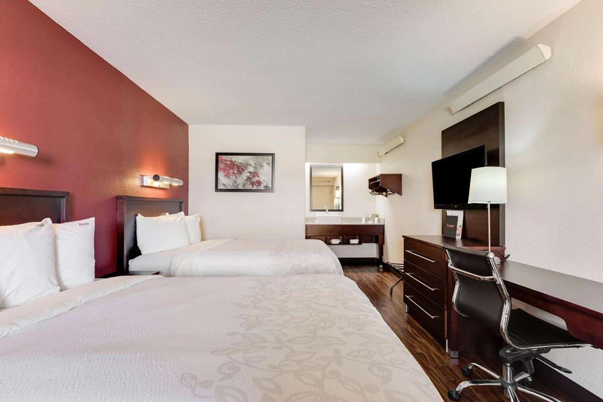 Hotel Super 8 By Wyndham Deerfield - Northbrook Esterno foto